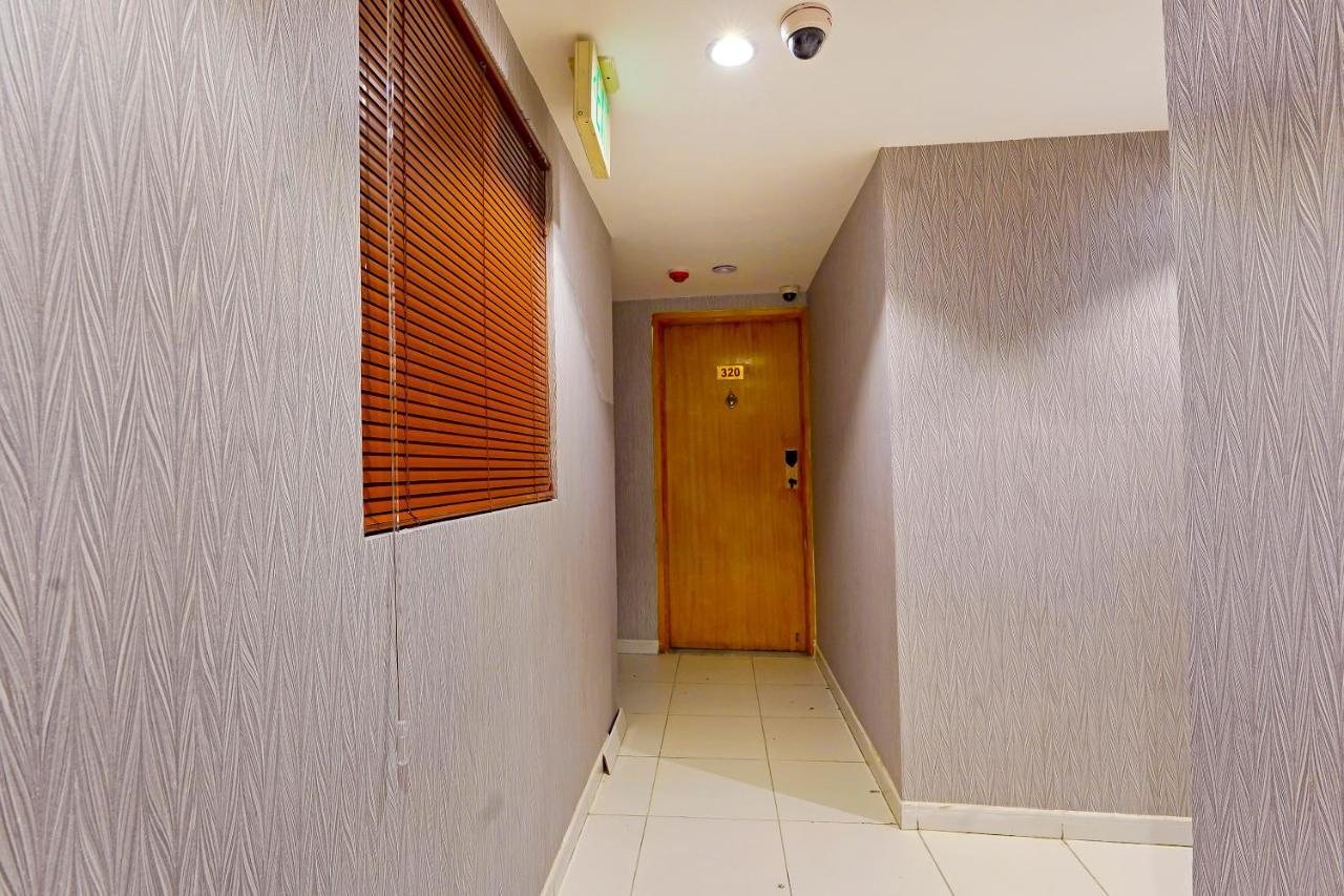 Oyo 925 Emirates Hotel Dubai Exterior foto